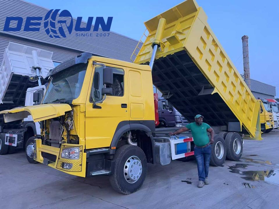 Заказчик Габона приехал в Sinotruk Factory